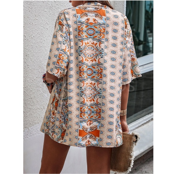 2 Piece Set: Beige Printed Kimono Shirt and Shorts - Picture 3 of 7